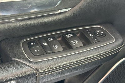 2024 RAM 1500 Laramie Crew Cab 4x2 5'7" Box