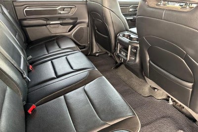 2024 RAM 1500 Laramie Crew Cab 4x2 5'7" Box