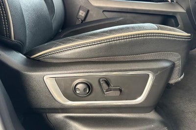 2024 RAM 1500 Laramie Crew Cab 4x2 5'7" Box