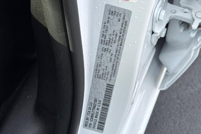 2024 RAM 1500 Laramie Crew Cab 4x2 5'7" Box