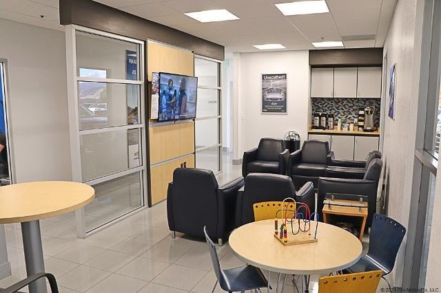 2024 RAM 1500 Laramie Crew Cab 4x2 5'7" Box