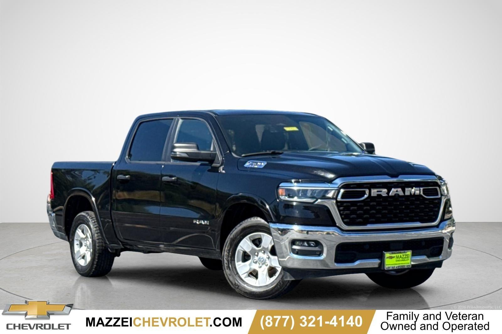 2025 RAM 1500 Big Horn Crew Cab 4x4 5'7" Box
