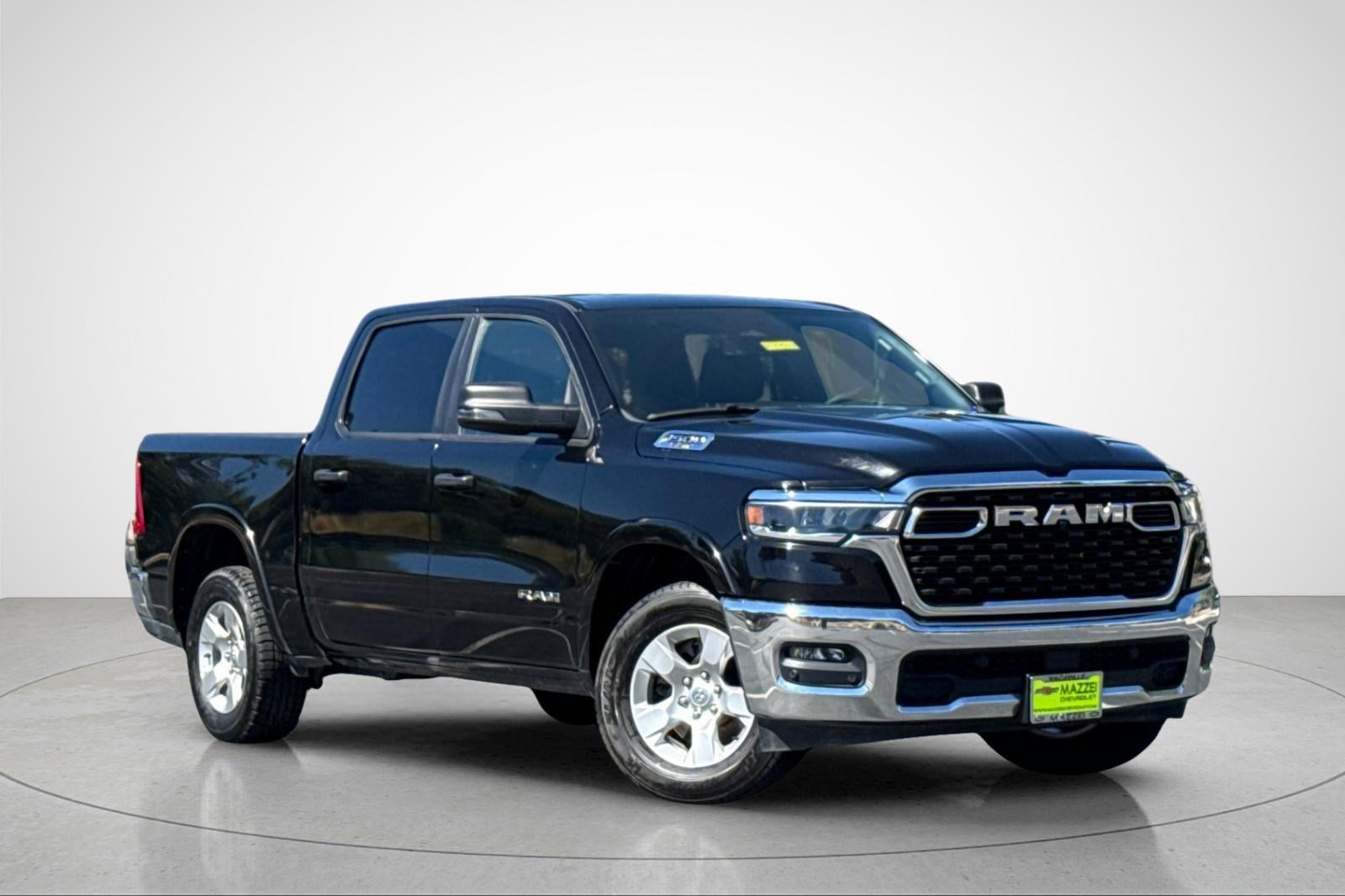 2025 RAM 1500 Big Horn Crew Cab 4x4 5'7" Box