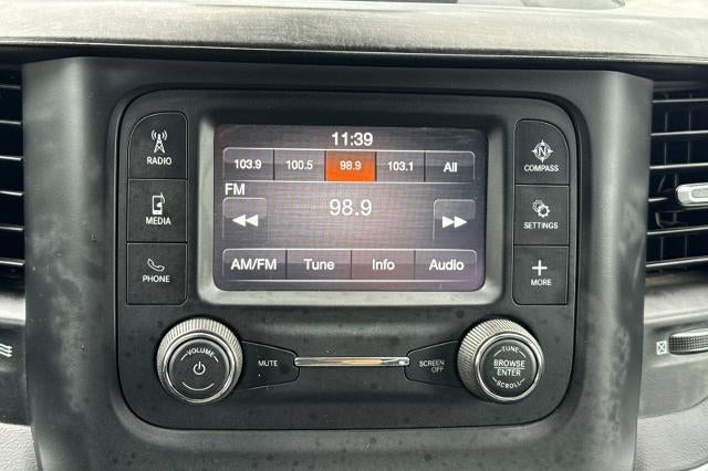 2021 RAM 1500 Big Horn Crew Cab 4x4 5'7" Box