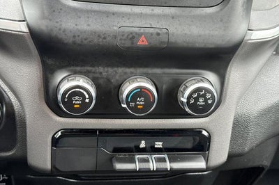 2021 RAM 1500 Big Horn Crew Cab 4x4 5'7" Box