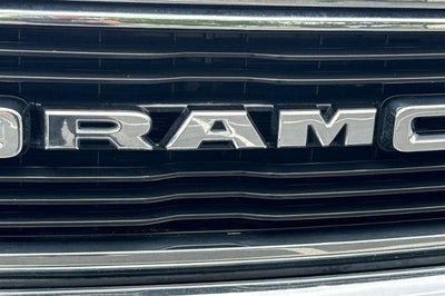 2021 RAM 1500 Big Horn Crew Cab 4x4 5'7" Box