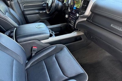2024 RAM 1500 Laramie Crew Cab 4x4 5'7" Box