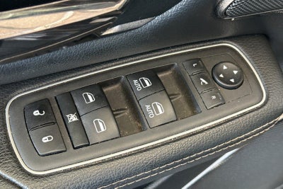 2022 RAM 1500 Laramie Crew Cab 4x4 5'7" Box