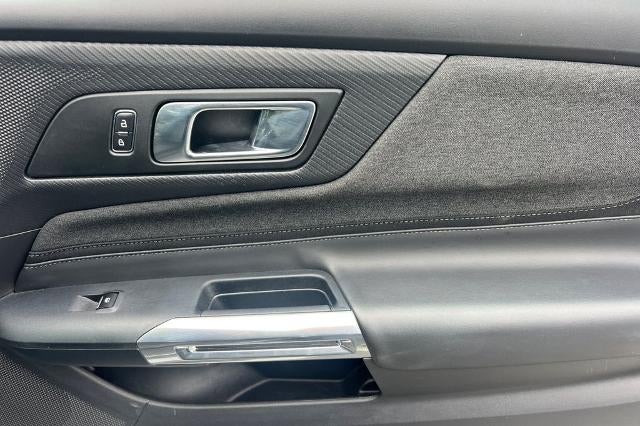 2025 Ford Mustang EcoBoost