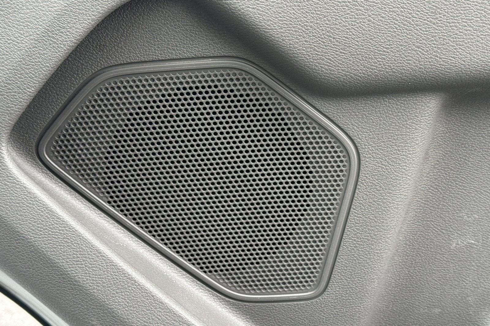 2025 Ford Transit Passenger Wagon XL