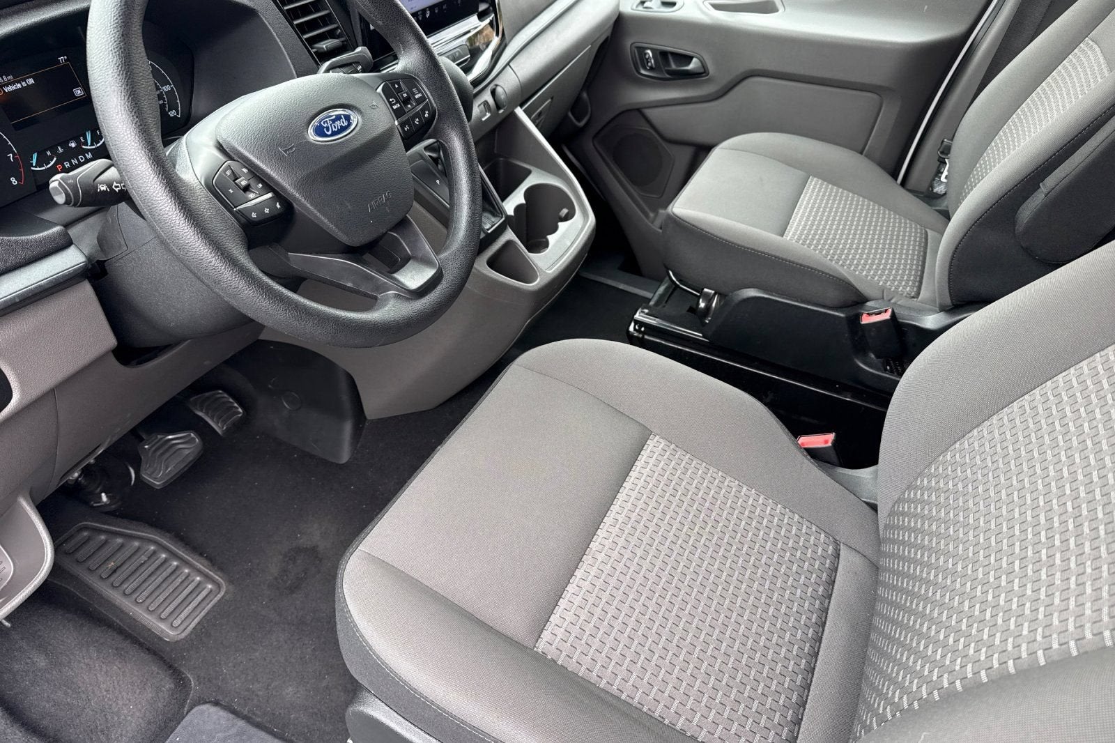 2025 Ford Transit Passenger Wagon XL
