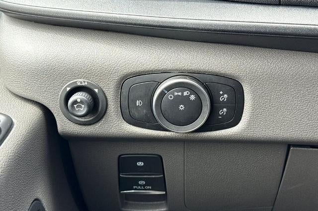 2024 Ford Transit Passenger Wagon XL