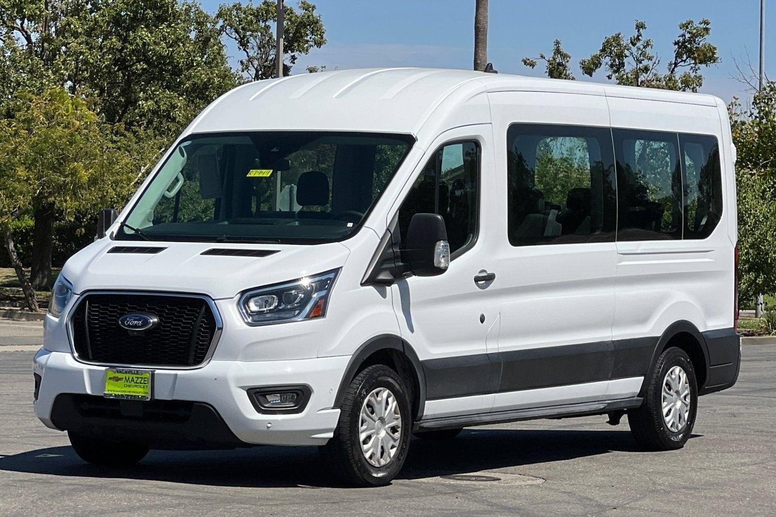 2023 Ford Transit Passenger Wagon XL