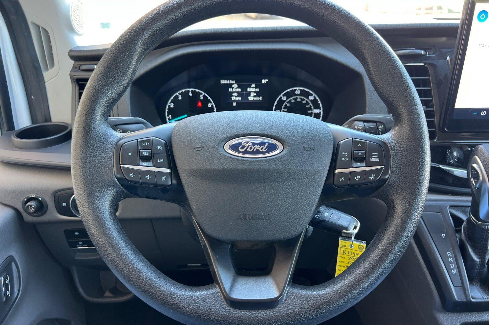 2023 Ford Transit Passenger Wagon XL