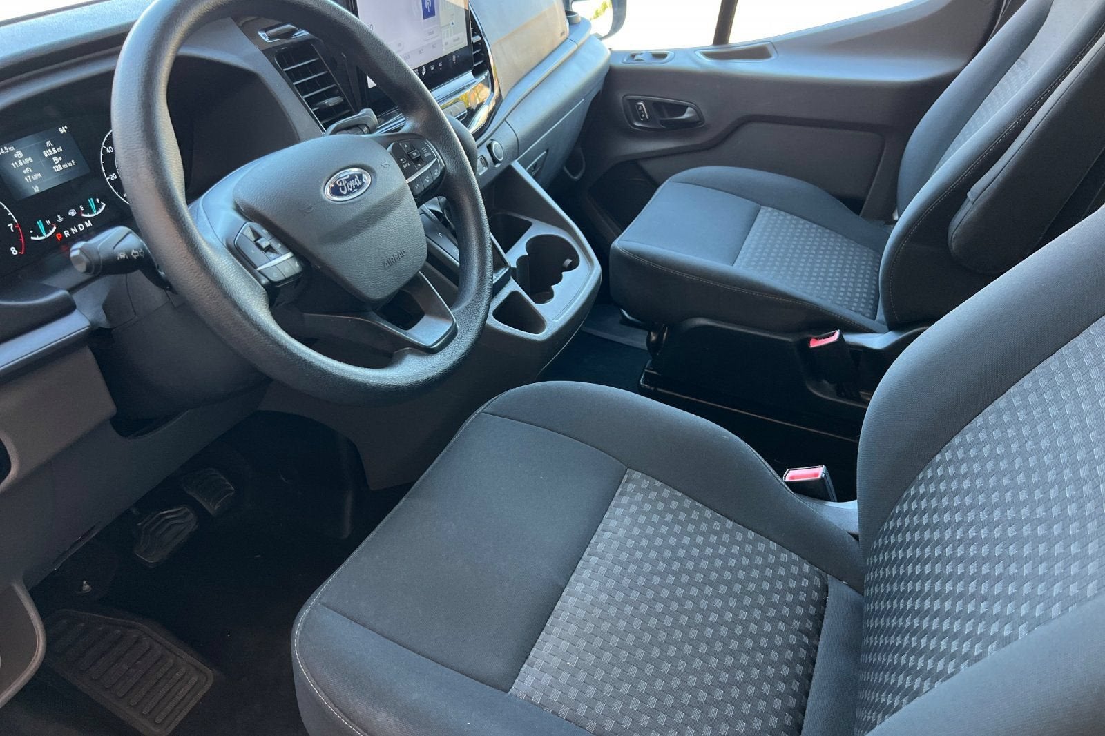 2023 Ford Transit Passenger Wagon XL