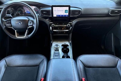 2024 Ford Explorer ST-Line