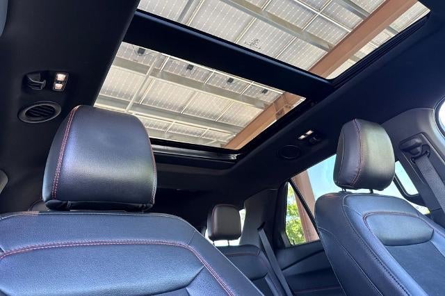 2024 Ford Explorer ST-Line
