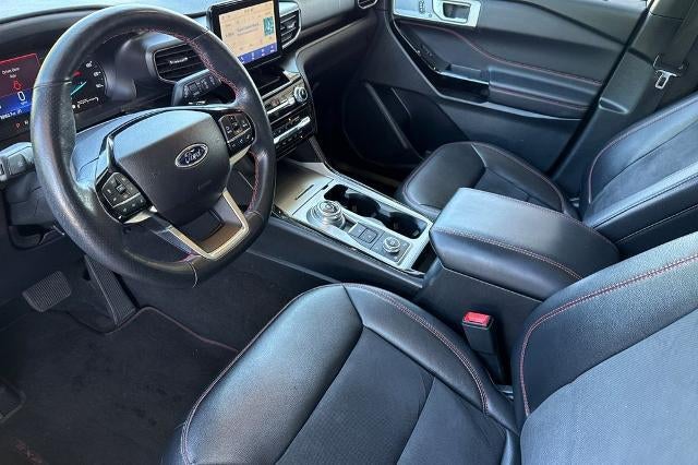 2024 Ford Explorer ST-Line