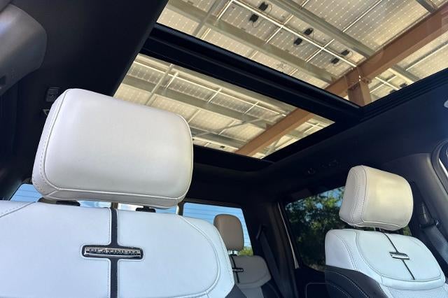 2024 Ford F-150 Lightning Platinum