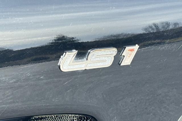 2004 Chevrolet Corvette Base