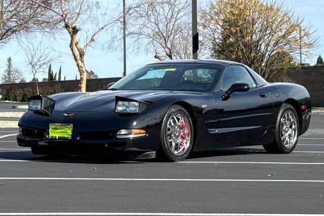 2004 Chevrolet Corvette Base