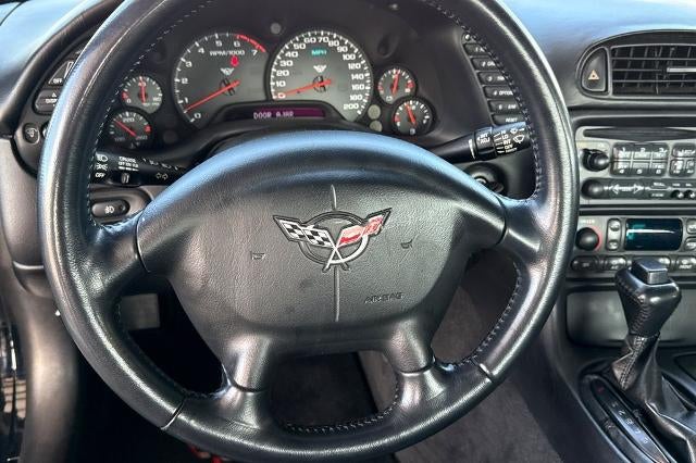 2004 Chevrolet Corvette Base