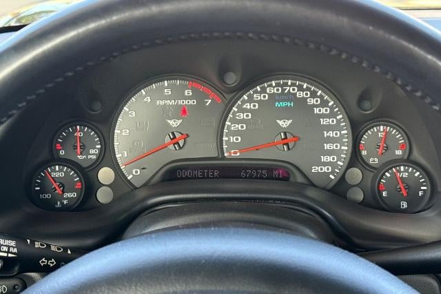 2004 Chevrolet Corvette Base