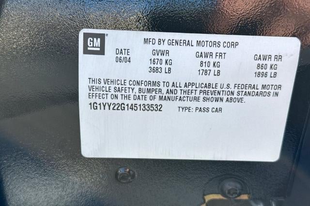 2004 Chevrolet Corvette Base