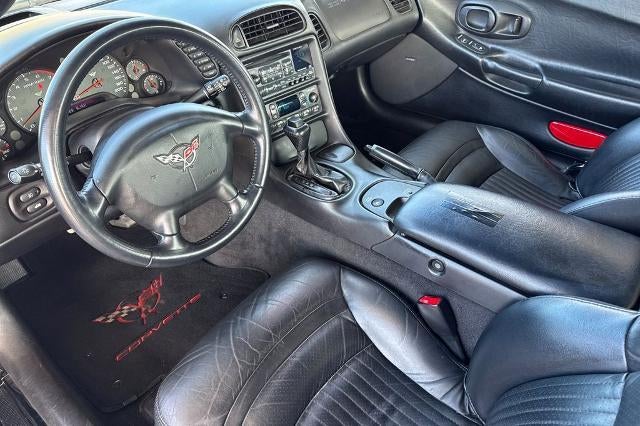 2004 Chevrolet Corvette Base