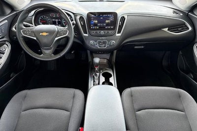 2025 Chevrolet Malibu RS