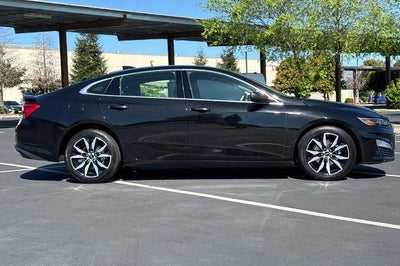 2025 Chevrolet Malibu RS