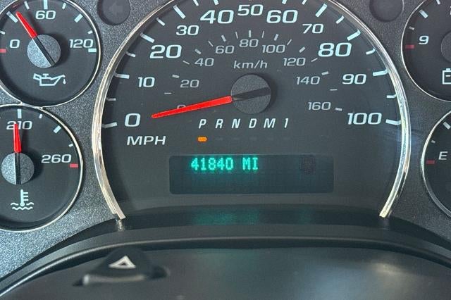 2024 Chevrolet Express Passenger 3500 1LT