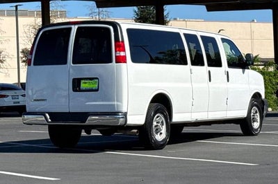 2024 Chevrolet Express Passenger 3500 1LT