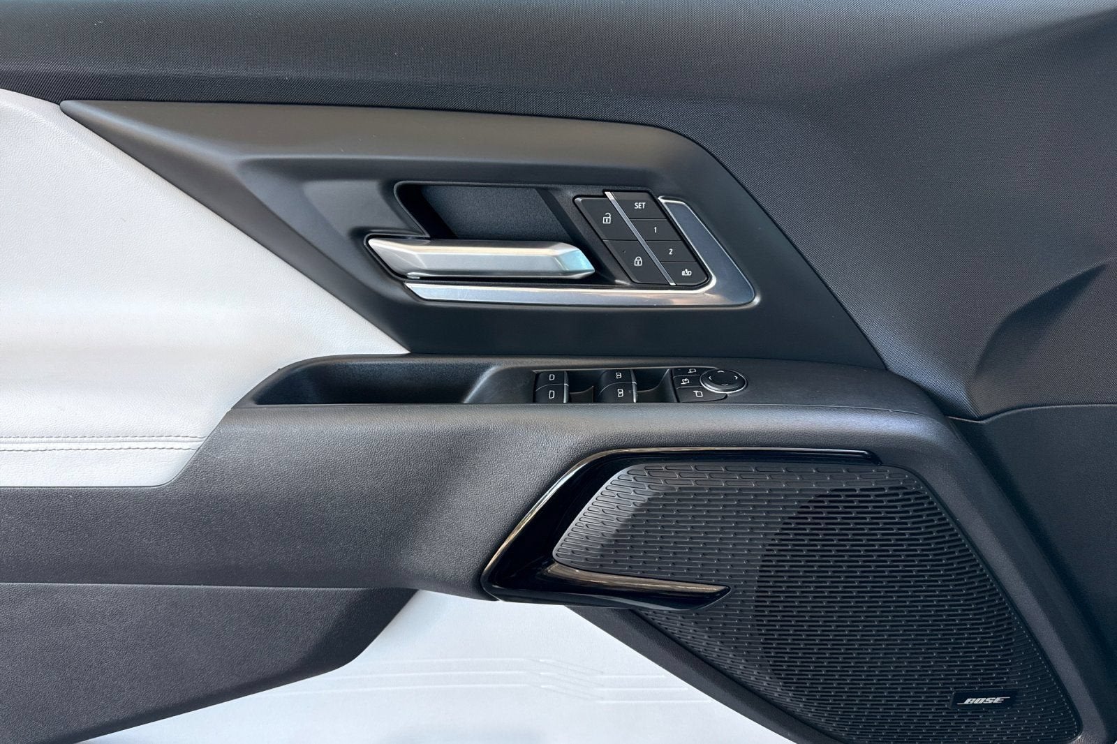 2025 Chevrolet Silverado EV RST - Max Range