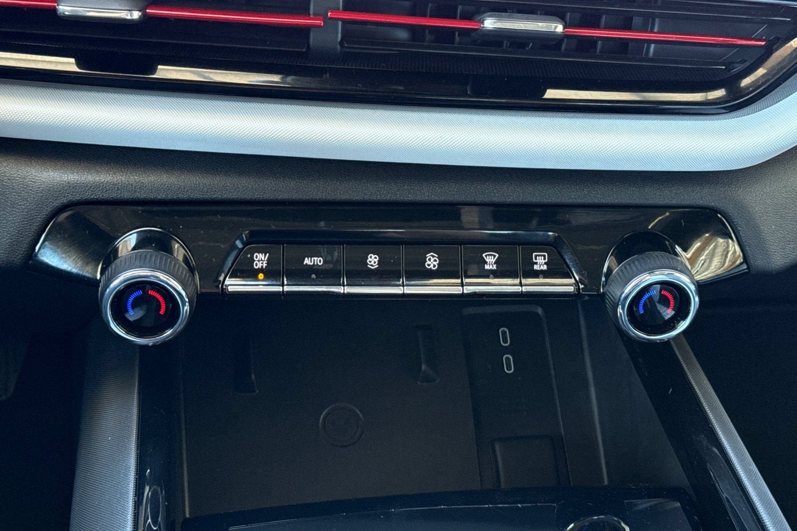 2025 Chevrolet Silverado EV RST - Max Range