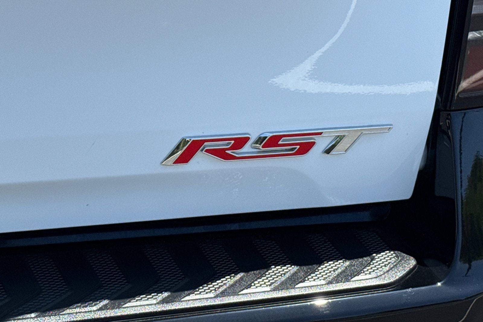 2025 Chevrolet Silverado EV RST - Max Range