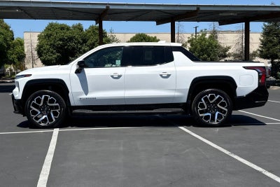 2025 Chevrolet Silverado EV RST - Max Range
