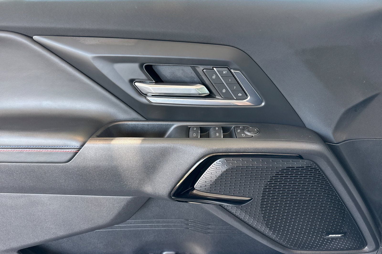 2025 Chevrolet Silverado EV RST - Max Range