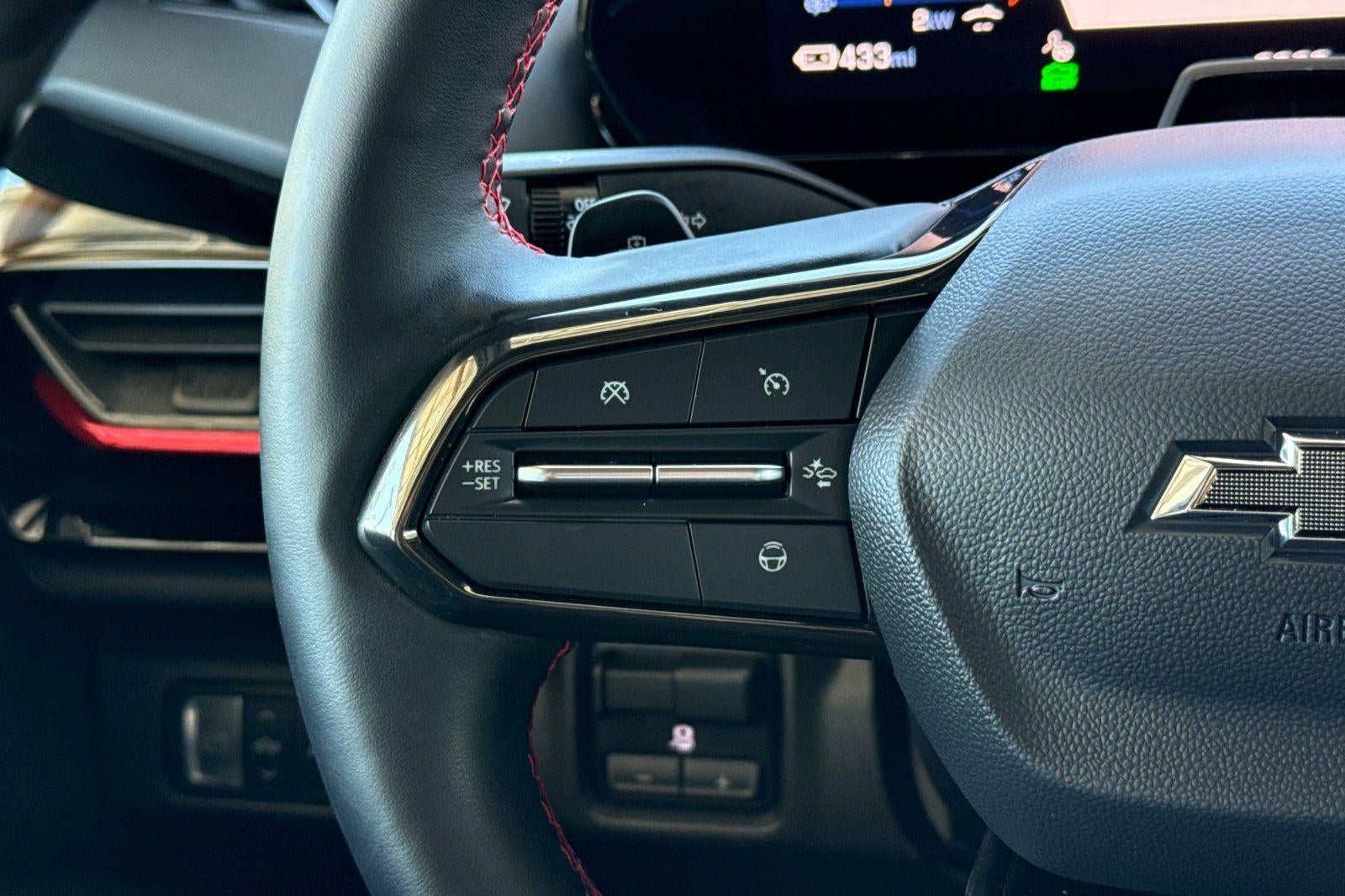 2025 Chevrolet Silverado EV RST - Max Range