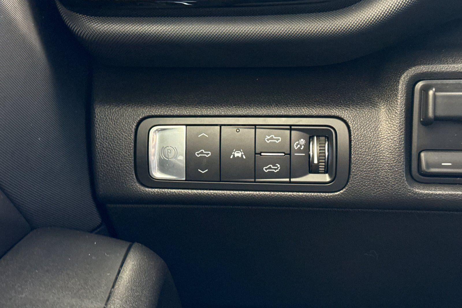 2025 Chevrolet Silverado EV RST - Max Range