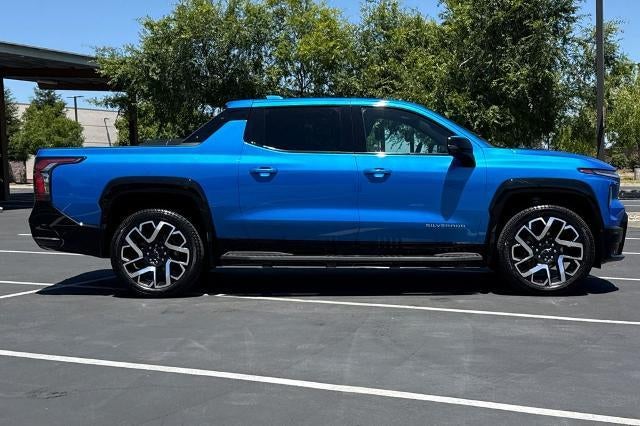 2025 Chevrolet Silverado EV RST - Max Range