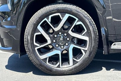 2025 Chevrolet Silverado EV RST - Max Range