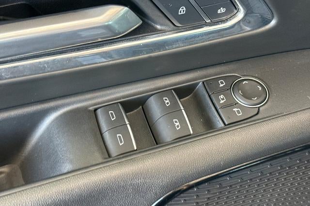2025 Chevrolet Silverado EV RST - Max Range