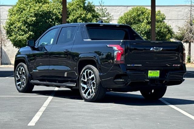 2025 Chevrolet Silverado EV RST - Max Range