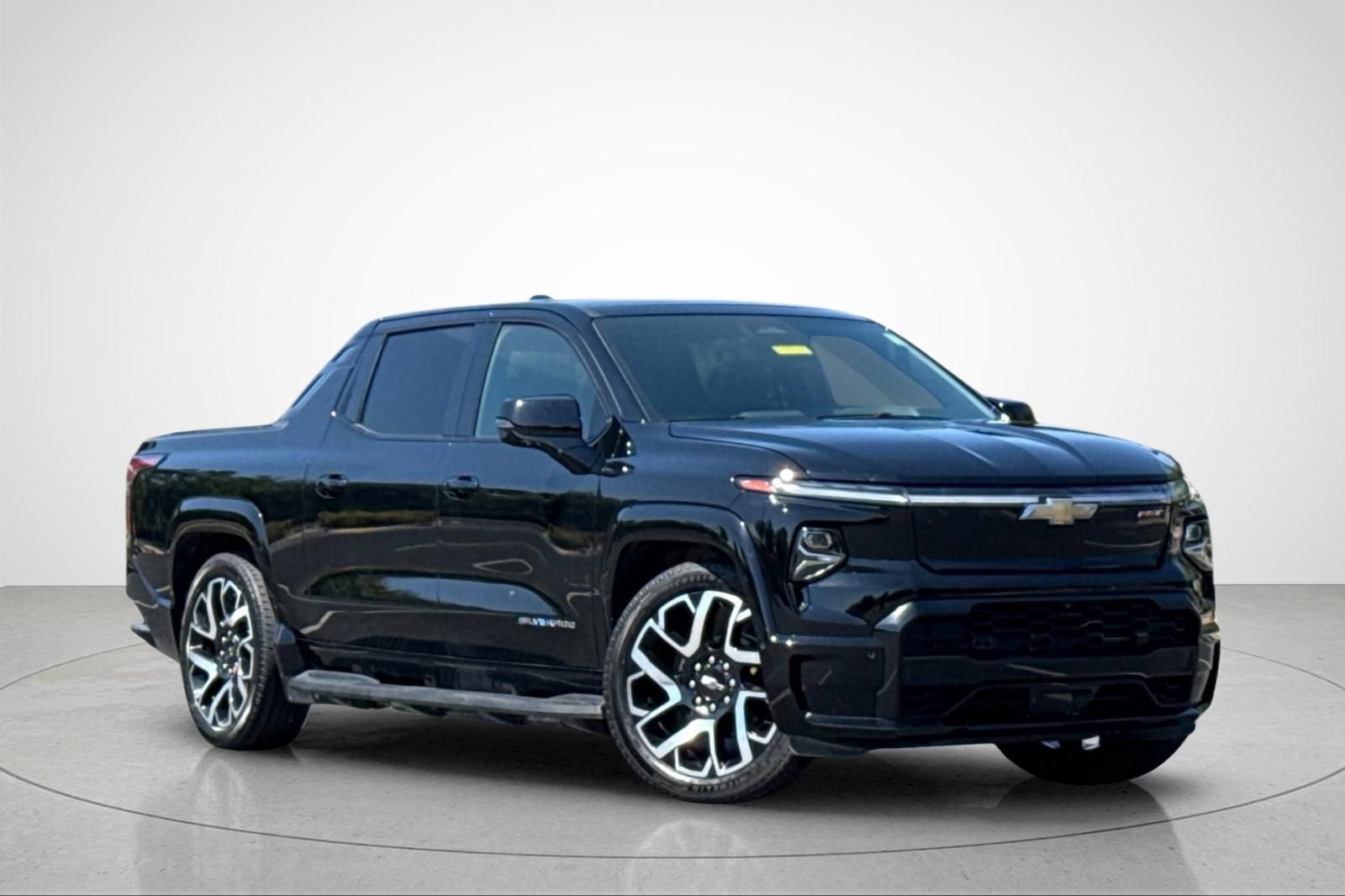 2025 Chevrolet Silverado EV RST - Max Range