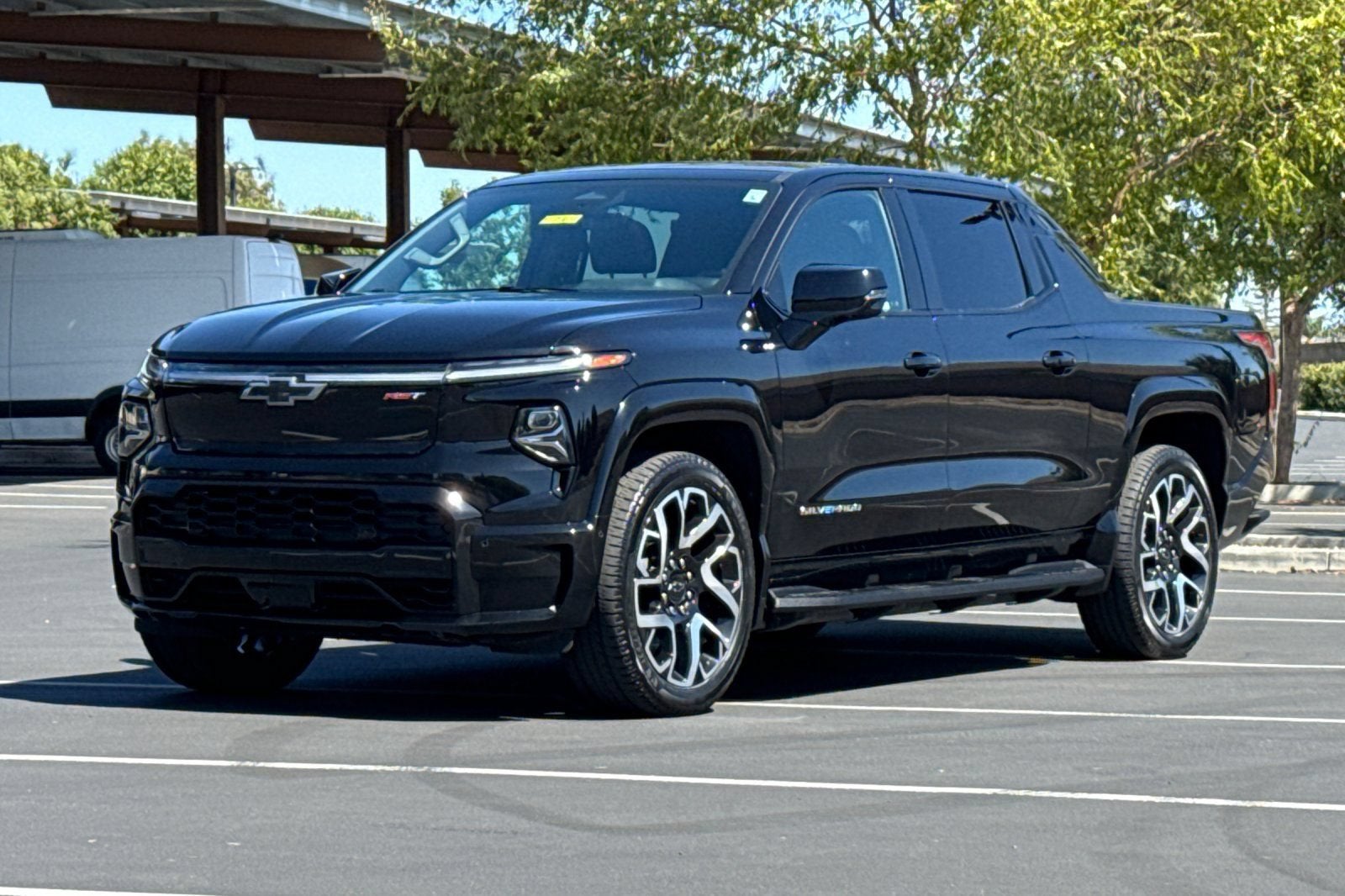 2025 Chevrolet Silverado EV RST - Max Range