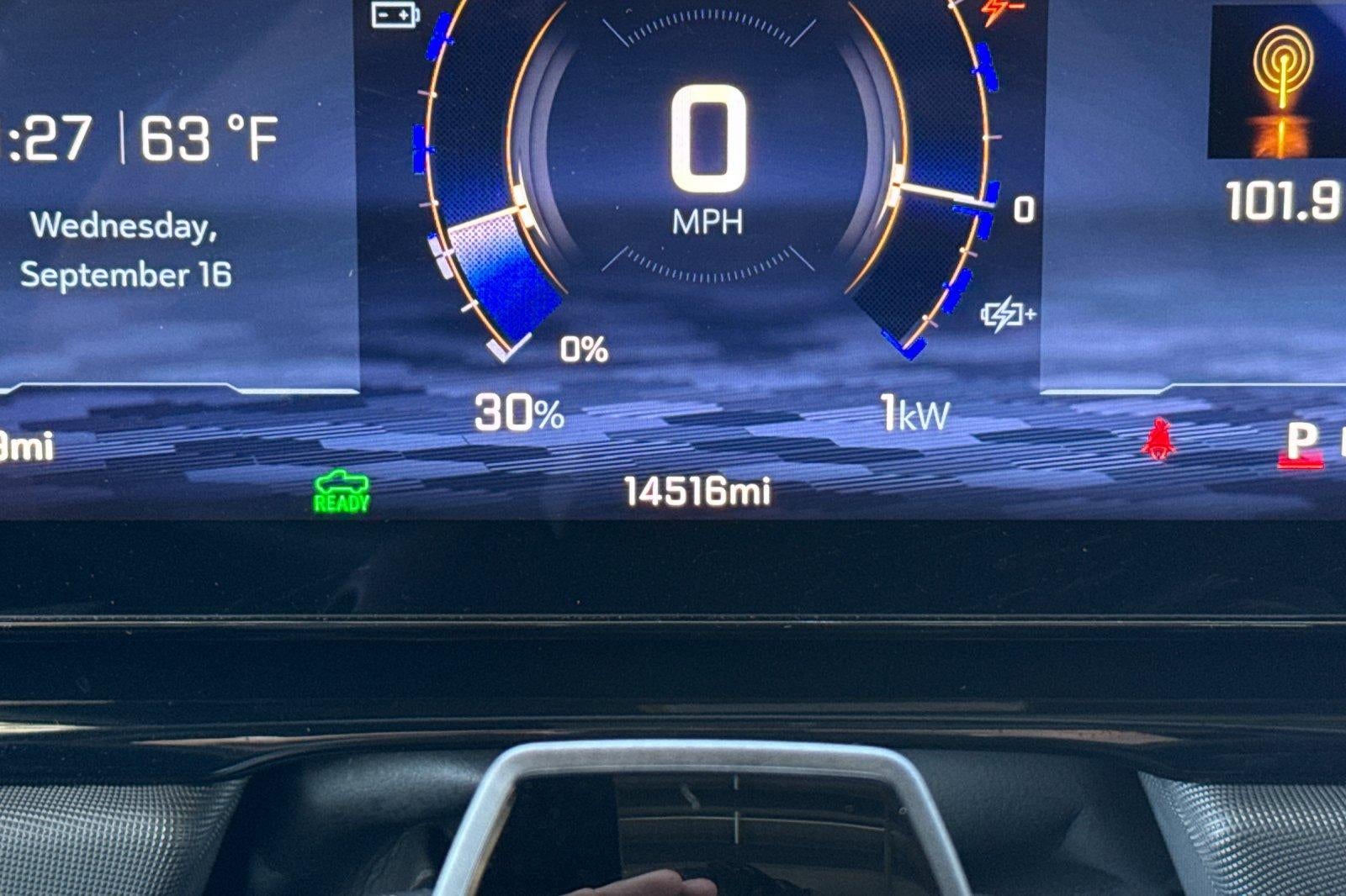 2025 Chevrolet Silverado EV RST - Max Range