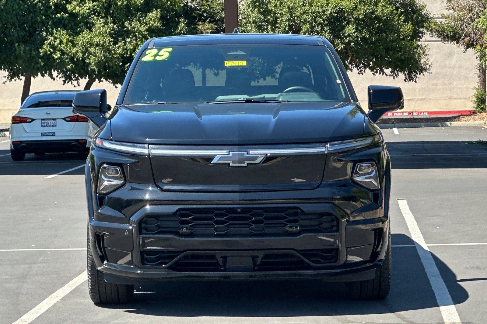 2025 Chevrolet Silverado EV RST - Max Range