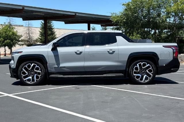 2025 Chevrolet Silverado EV RST - Max Range