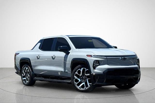 2025 Chevrolet Silverado EV RST - Max Range